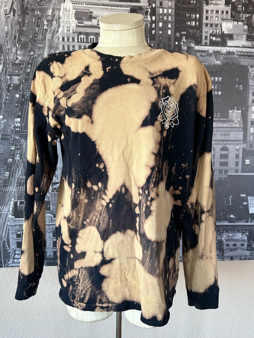 Obey Tie-Dye Black/Tan T-shirt